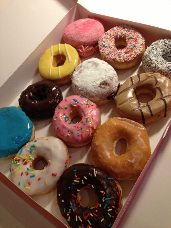 donuts, fun, sugar-179248.jpg