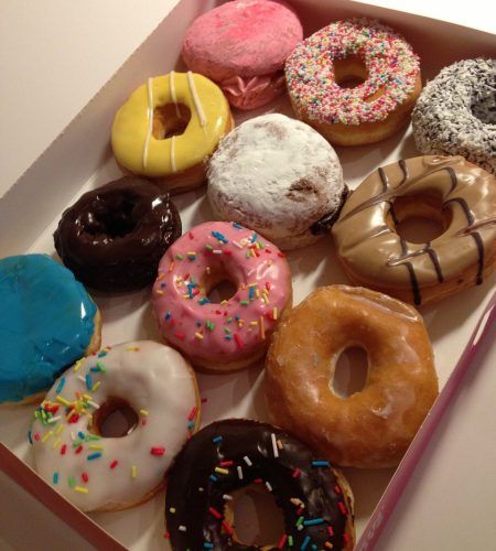 donuts, fun, sugar-179248.jpg